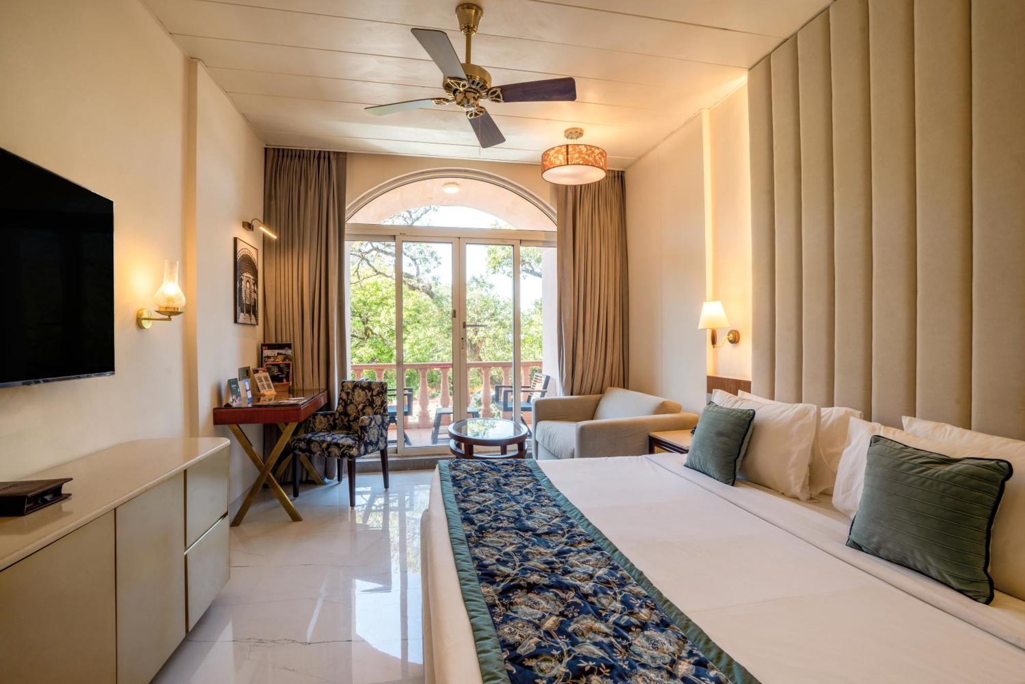 Evershine Resort & Spa Mahābaleshwar Dış mekan fotoğraf