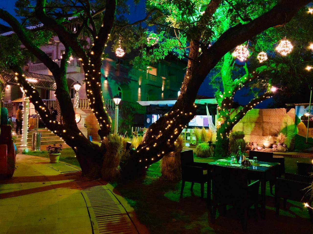 Evershine Resort & Spa Mahābaleshwar Dış mekan fotoğraf